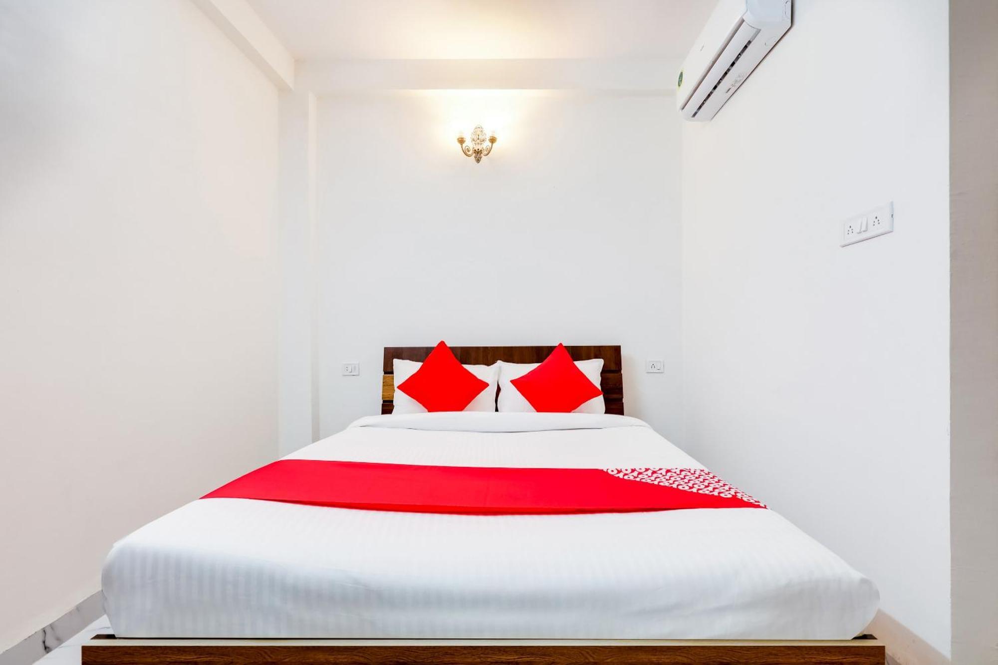 Hotel O Expression Indore Eksteriør billede